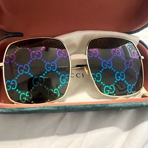 Gucci monogram sunglasses